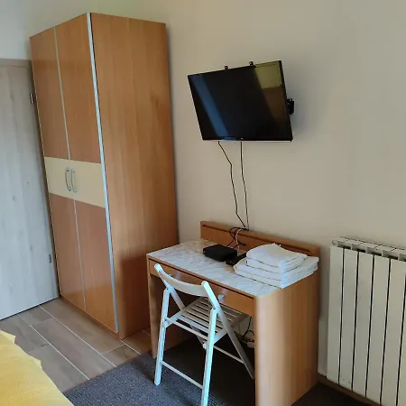 アパート Bukovsek ポルトローシュ