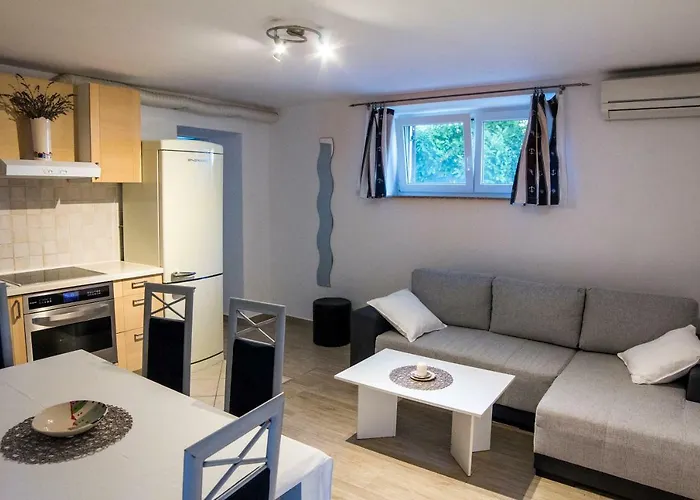 Daire Bukovsek Portorož